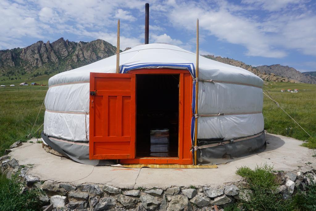 My Mongolia Eco Ger Camp Hotel Nalayh Exterior foto