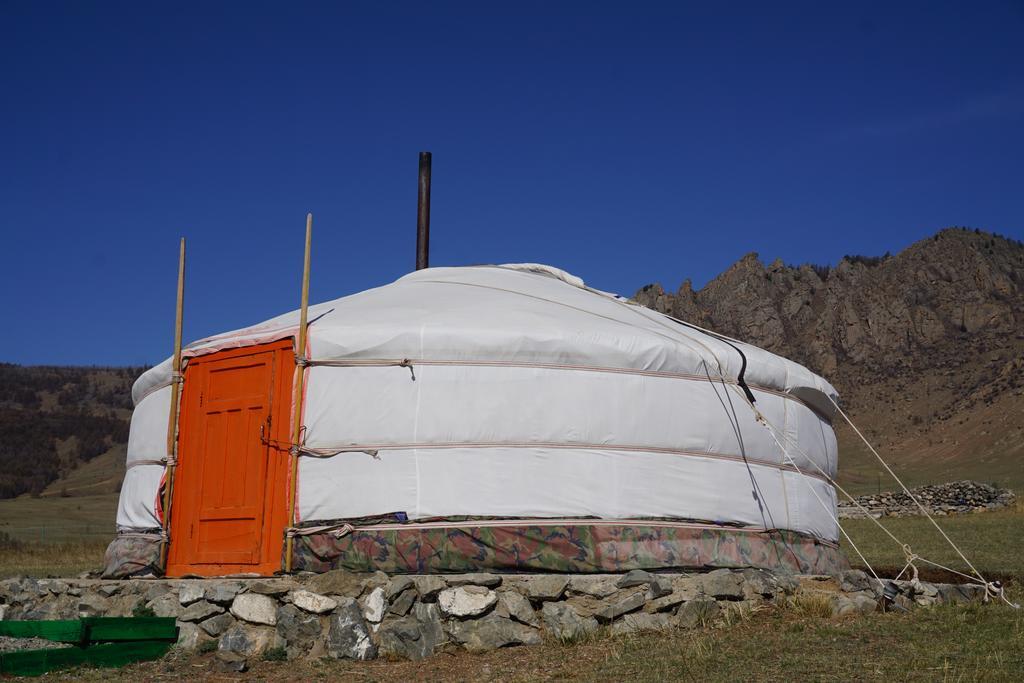My Mongolia Eco Ger Camp Hotel Nalayh Exterior foto