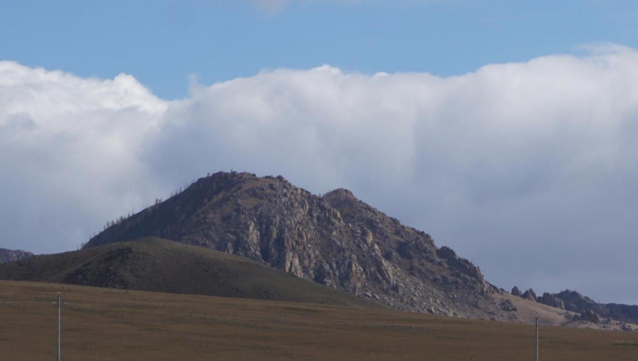 My Mongolia Eco Ger Camp Hotel Nalayh Exterior foto
